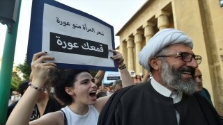  Beyrut’ta İranlı kadınlara destek gösterisi düzenlendi